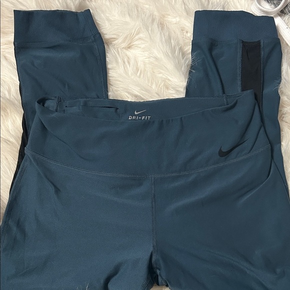Nike Pants - Nike drii-fit Teal Leggings